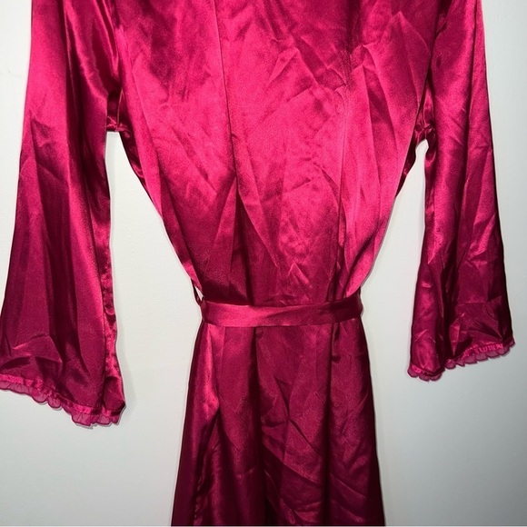 Adonna Silky Hot Pink Robe with Belt Size Medium - Picture 2 of 8